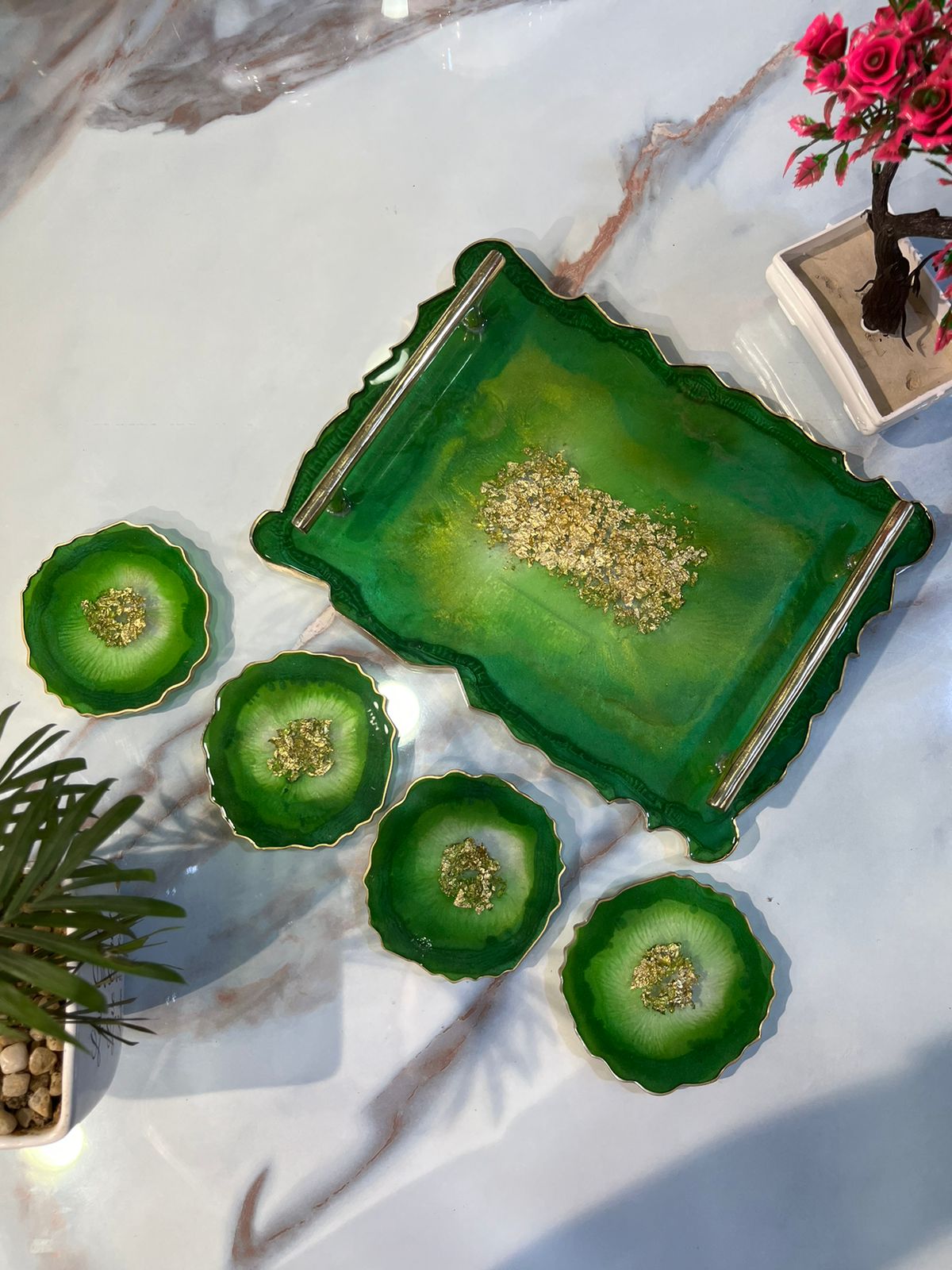 Tray with 4 coaster set