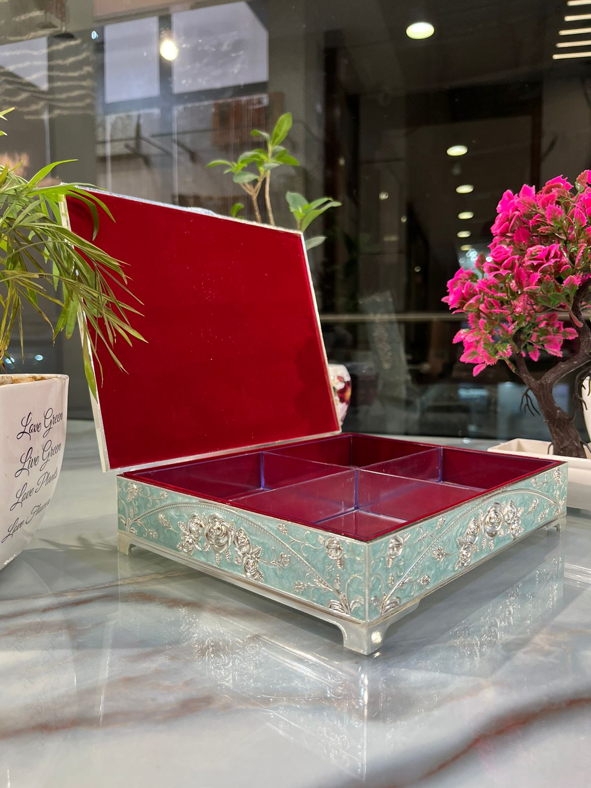 Blue Peacock dry fruit box