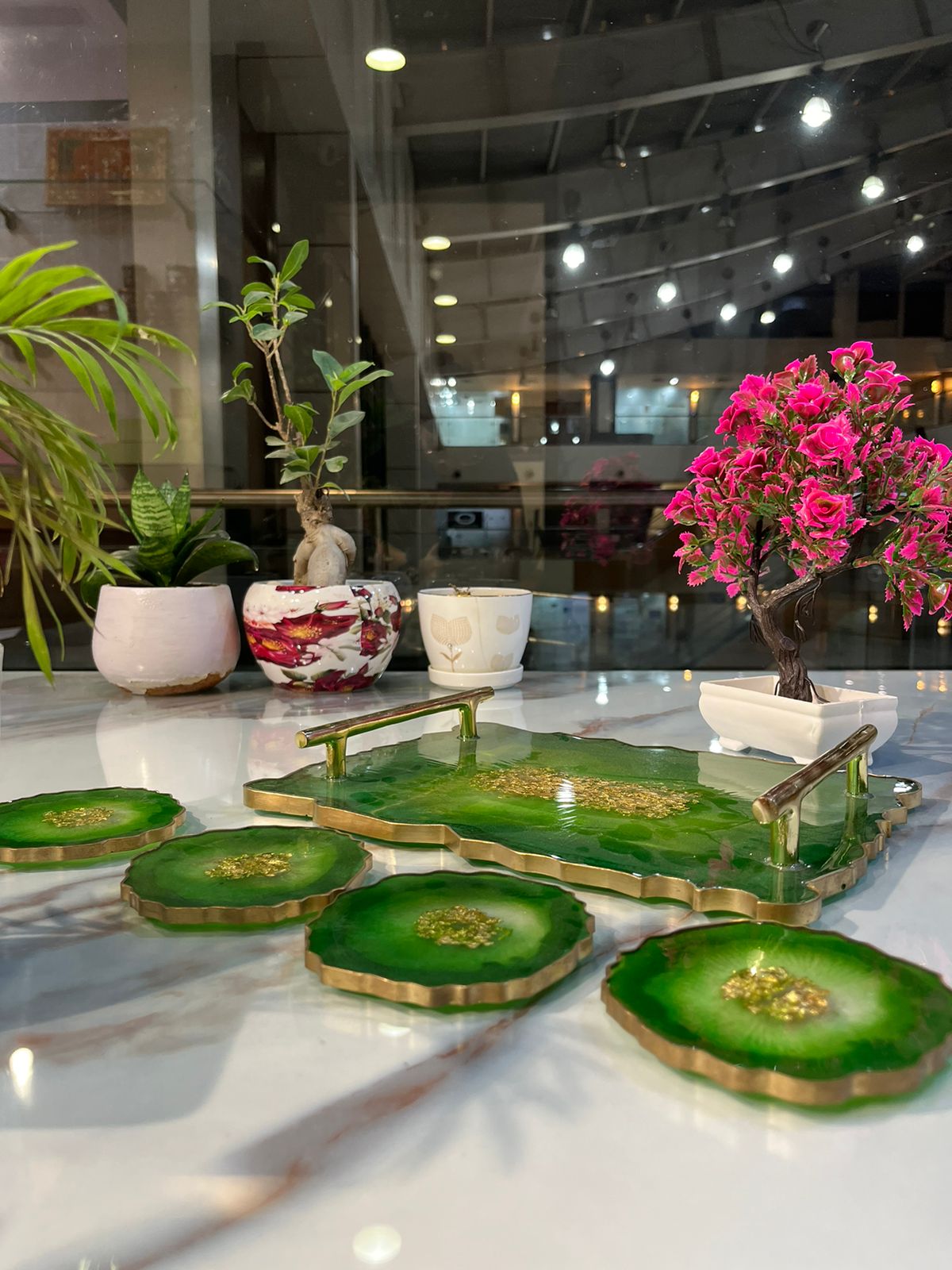 Tray with 4 coaster set